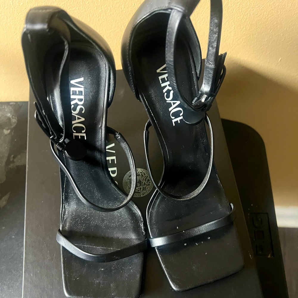 Versace 3 Strap Safety Pin Leather Sandals Black Women’s EU 38/US 8 $1,125